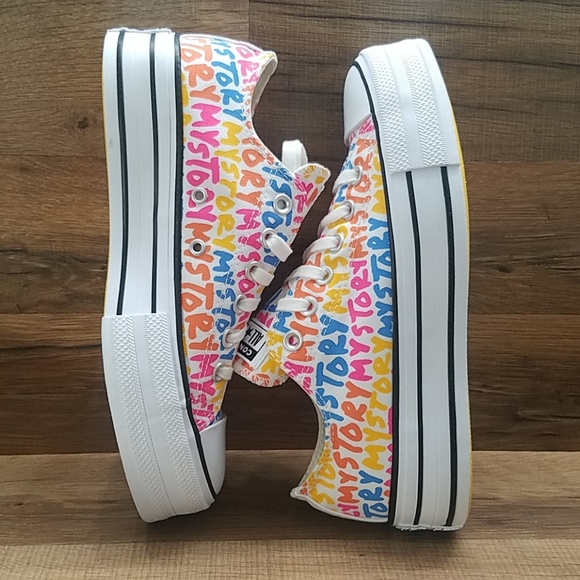 Converse BRAND New platform in the box no lid - Picture 13 of 16